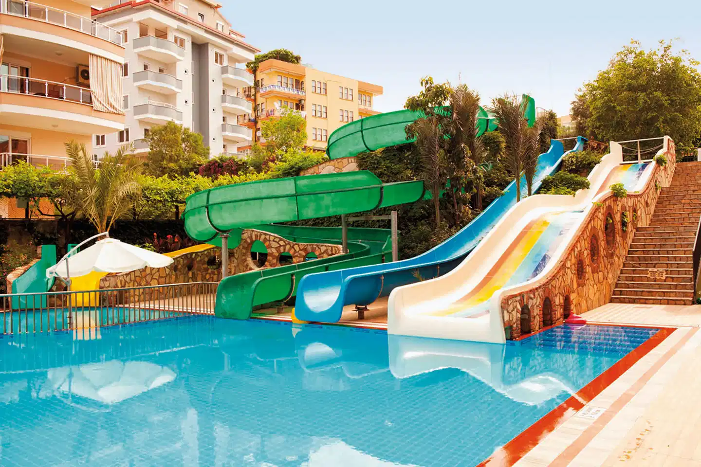 Sunpark Garden Pool