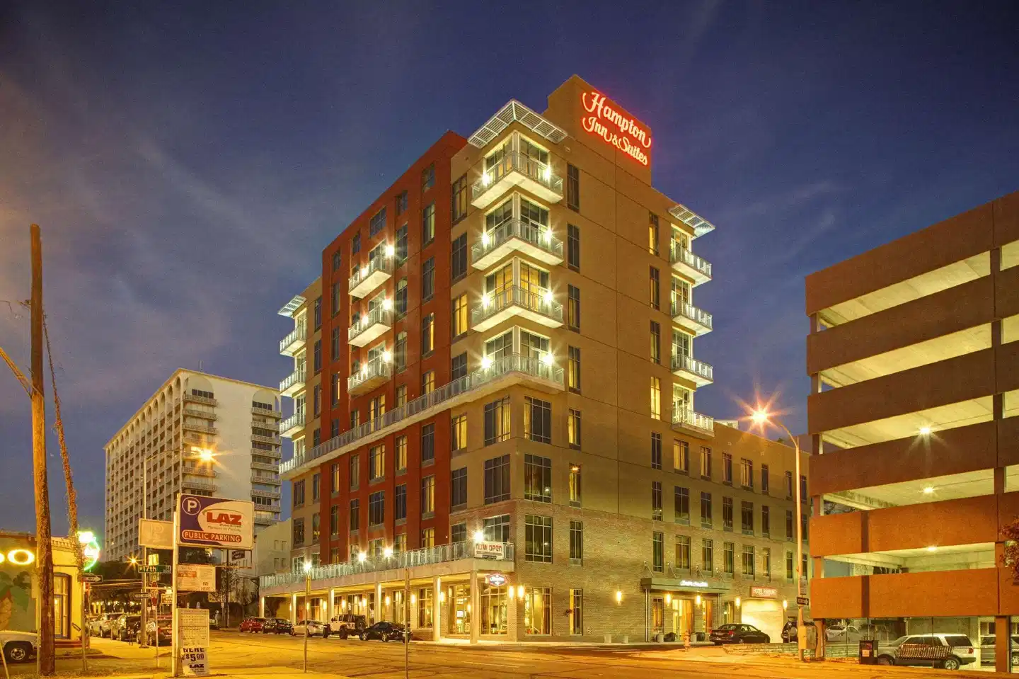Hampton Inn & Suites Austin @ The University/Capitol Aussenansicht