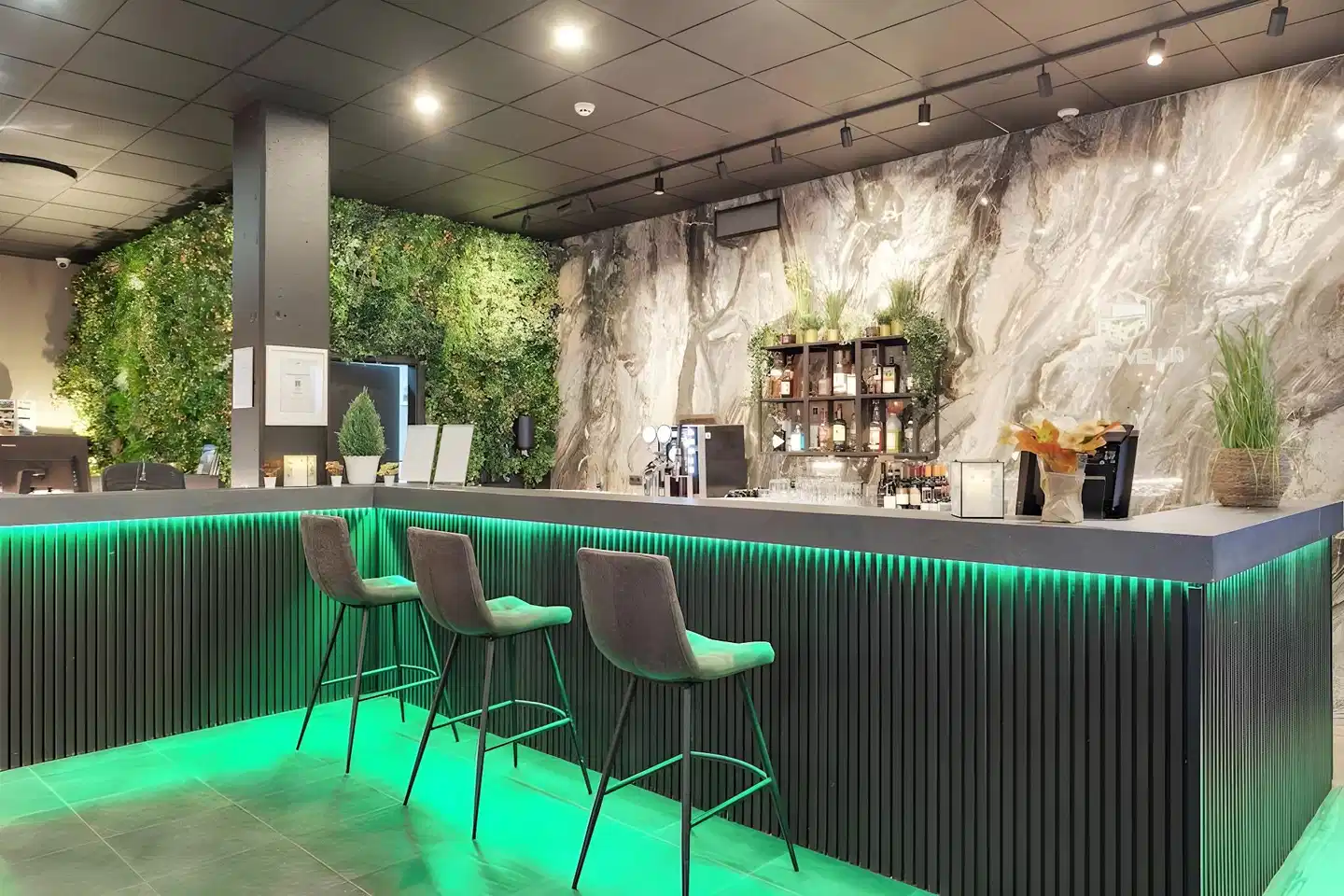 Hótel Vellir Bar