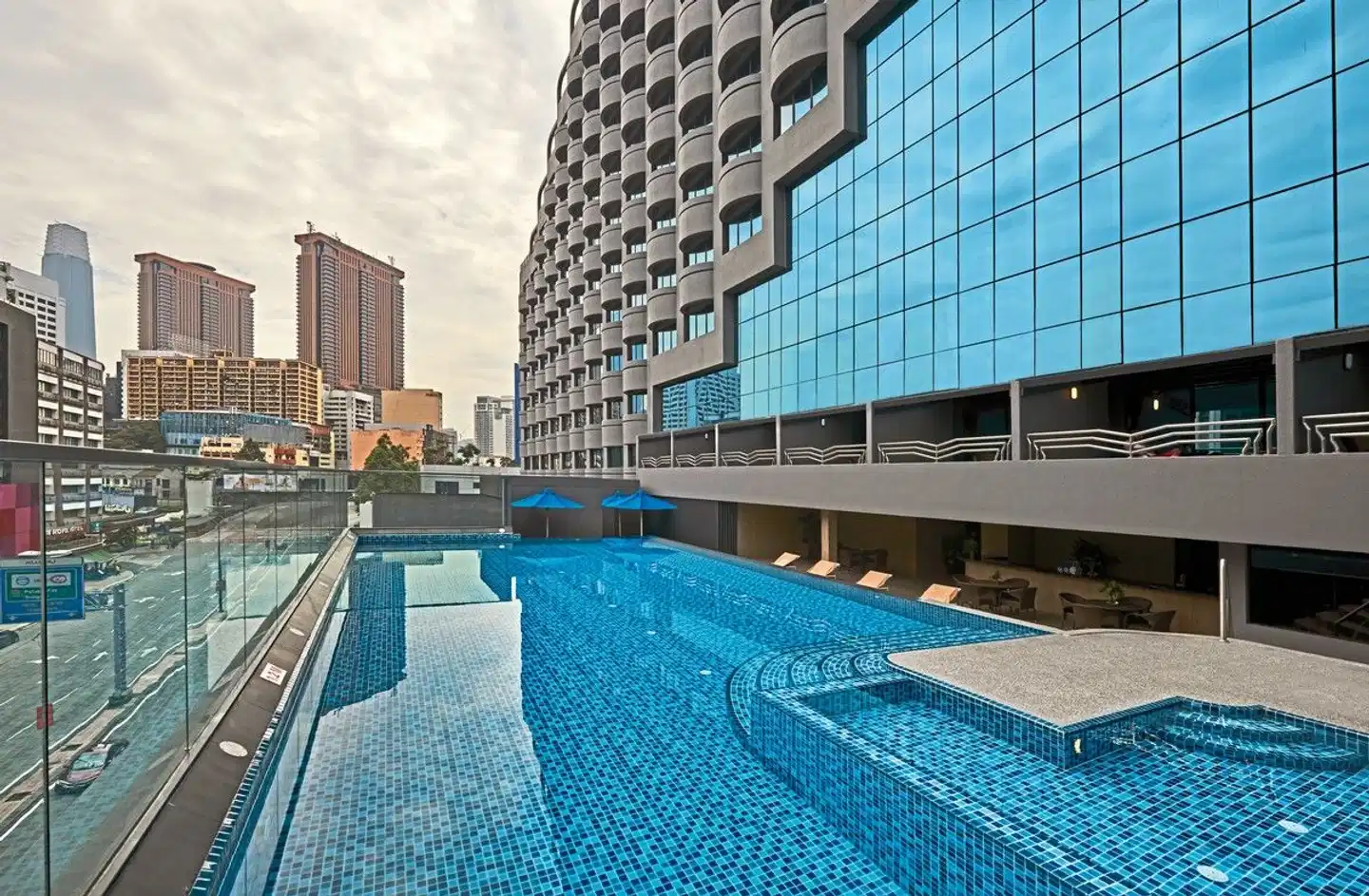 Grand Mercure Kuala Lumpur Bukit Bintang Pool