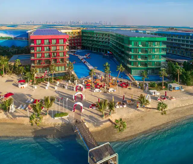 voco Monaco, Dubai OUTDOOR