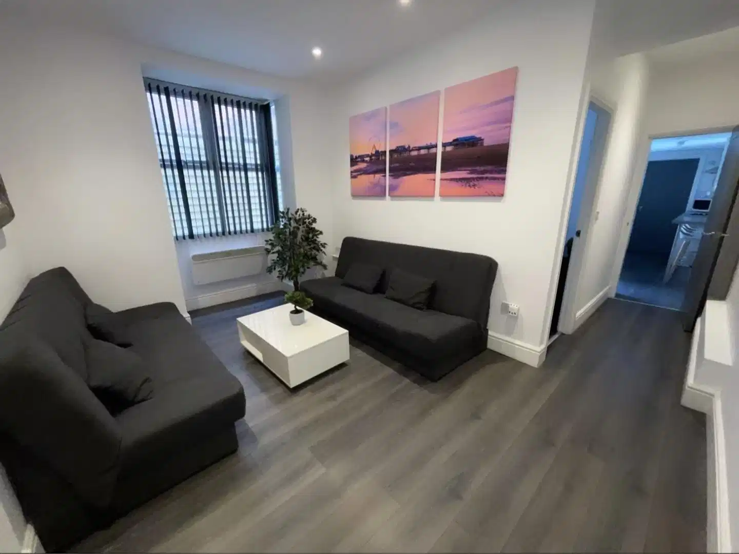 Albert Luxury Hottub and Jacuzzi Apartments Wohnbeispiel