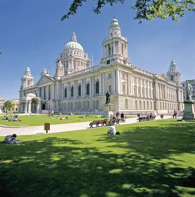 Höhepunkte rund um Belfast (ab/bis Belfast) Aussenansicht