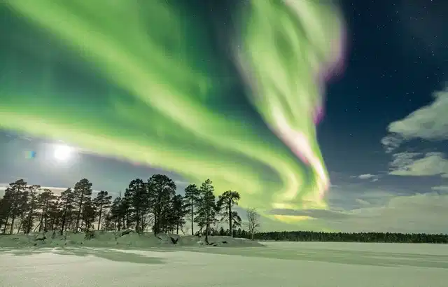 Wildnis unter dem Polarlicht - Inari Landschaft