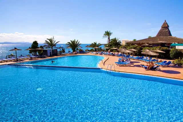 SBH Royal Monica POOL