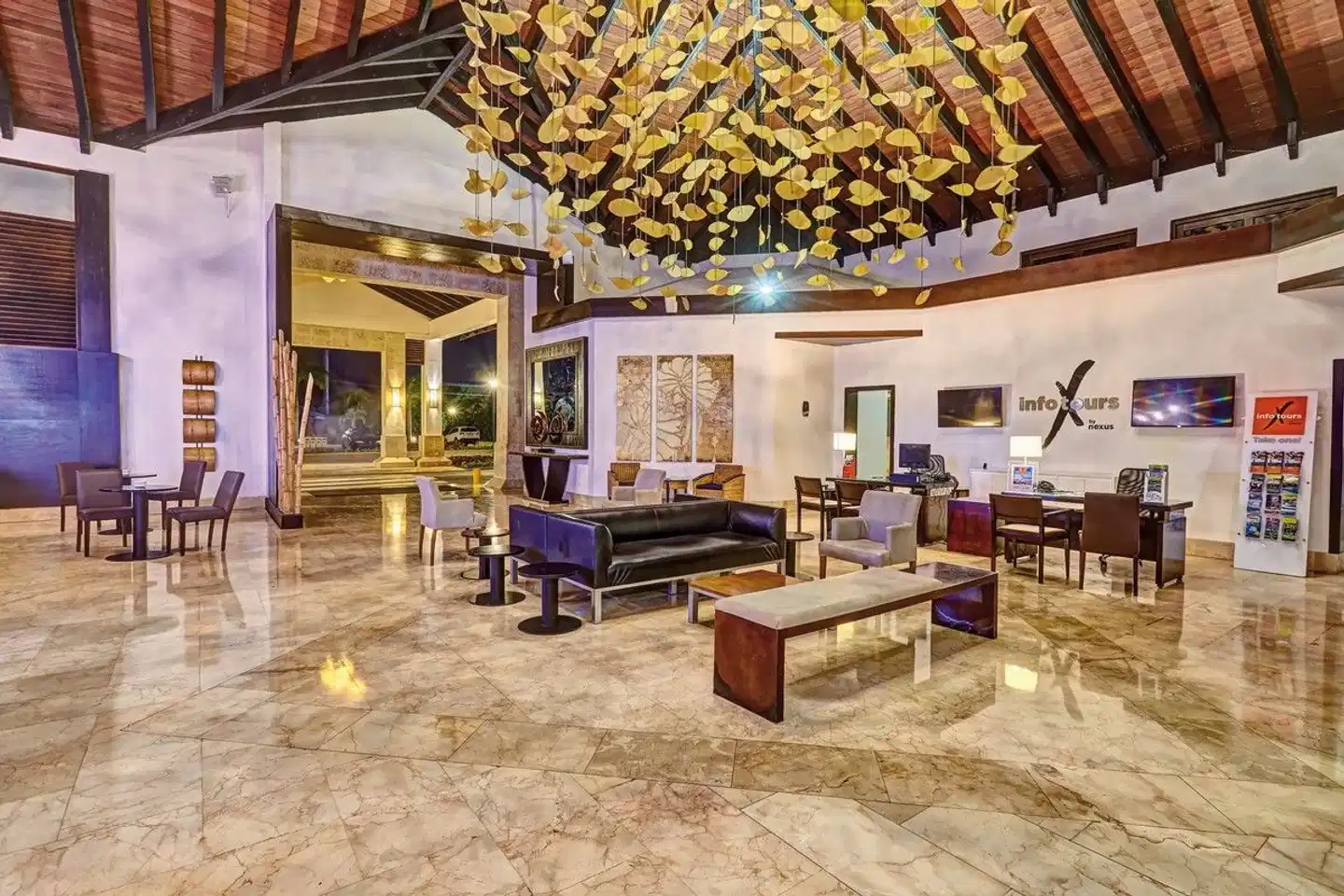 Royalton Splash Punta Cana LOBBY