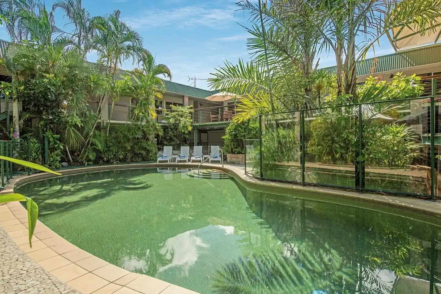 Bay Village Tropical Retreat Pool