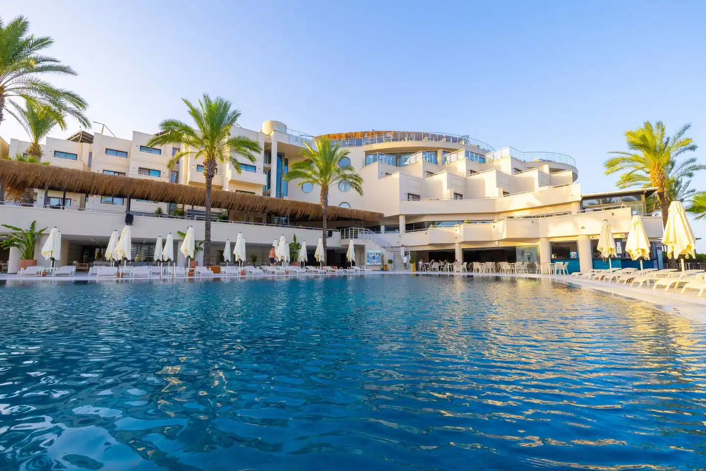 Arin Resort OUTDOOR