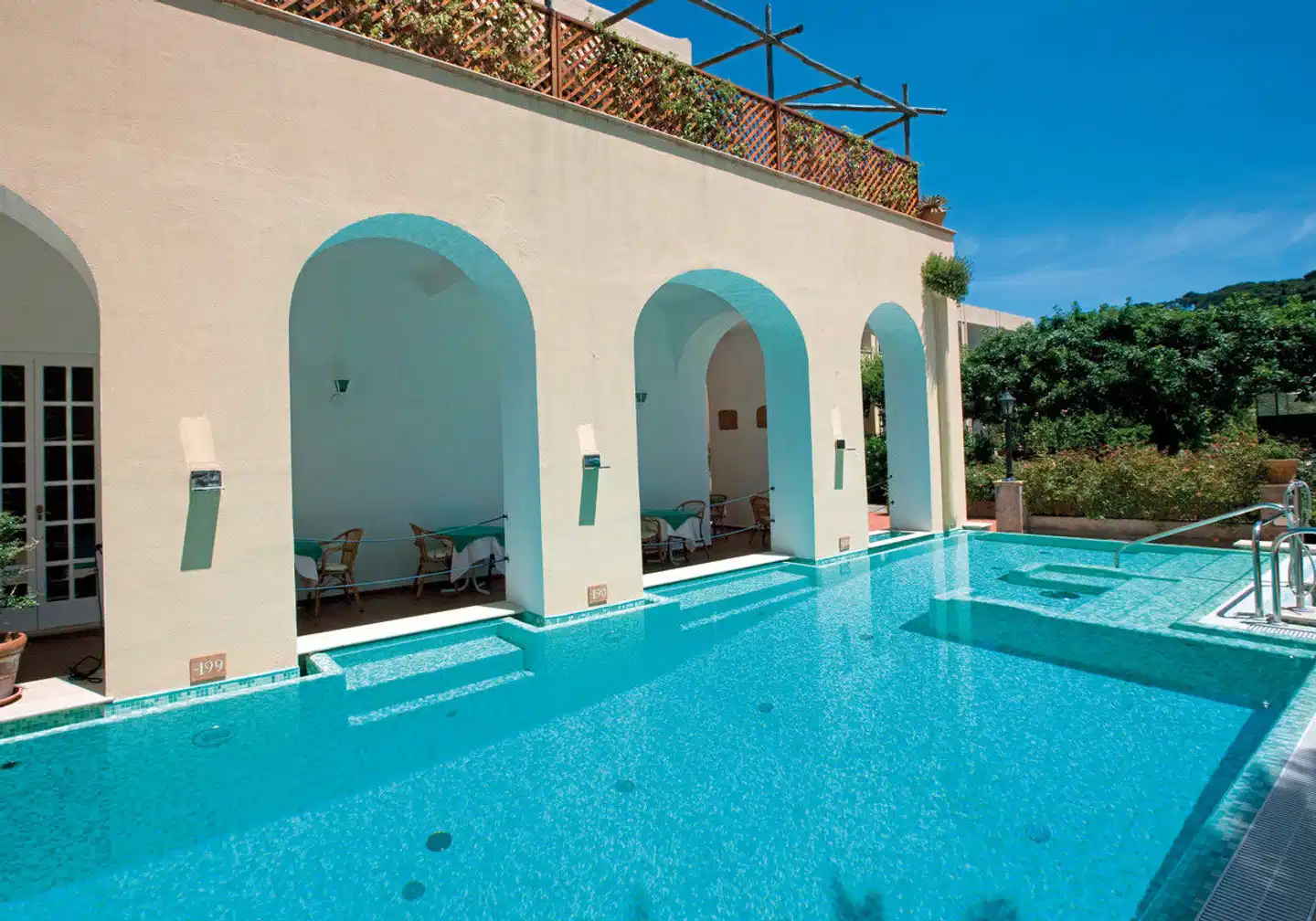 Villa Sarah POOL