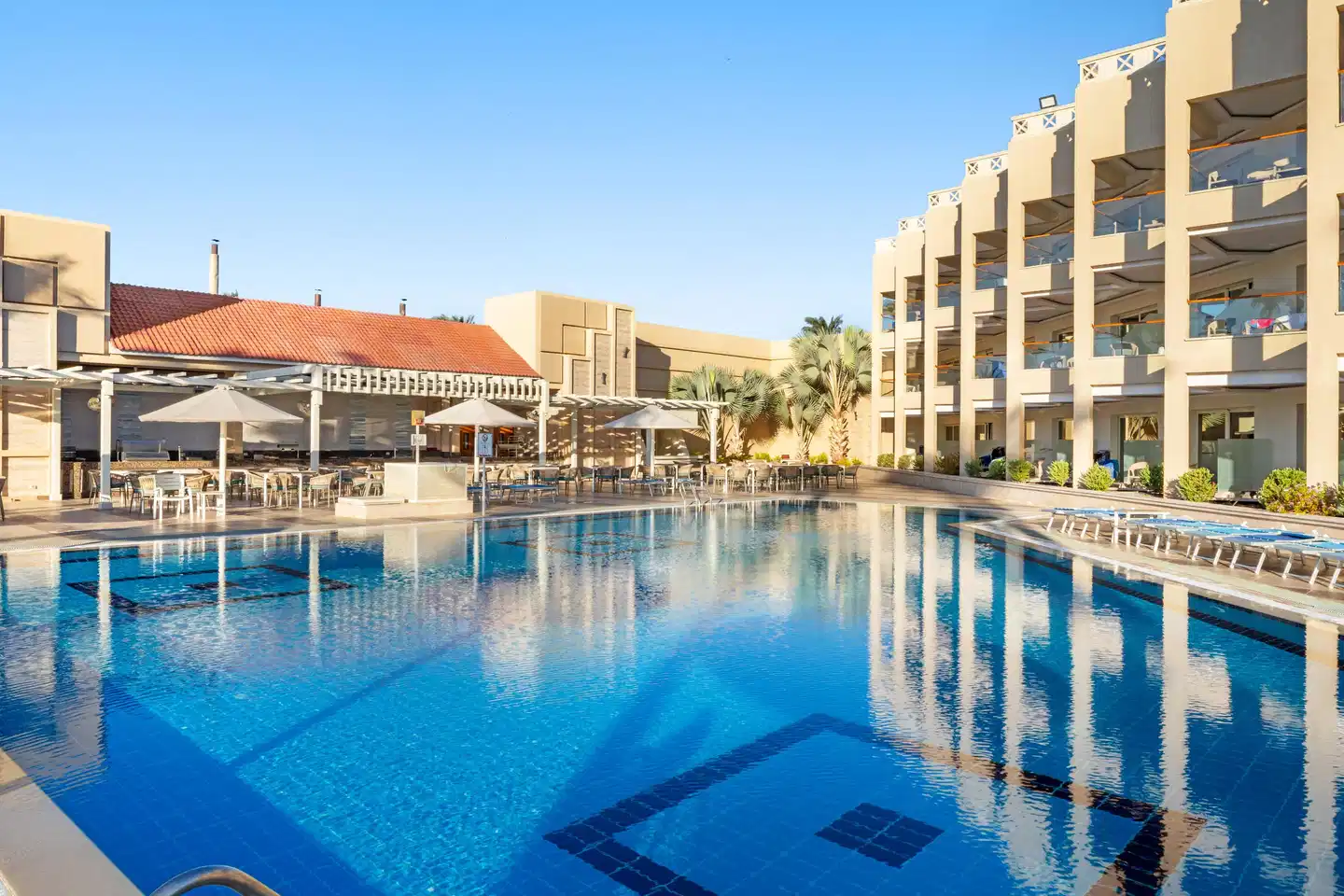 Beach Albatros Resort POOL