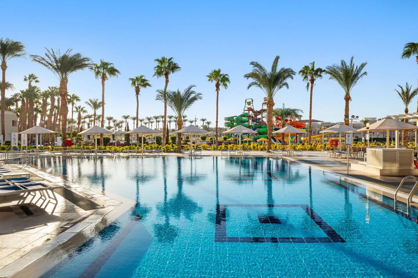 Beach Albatros Resort POOL
