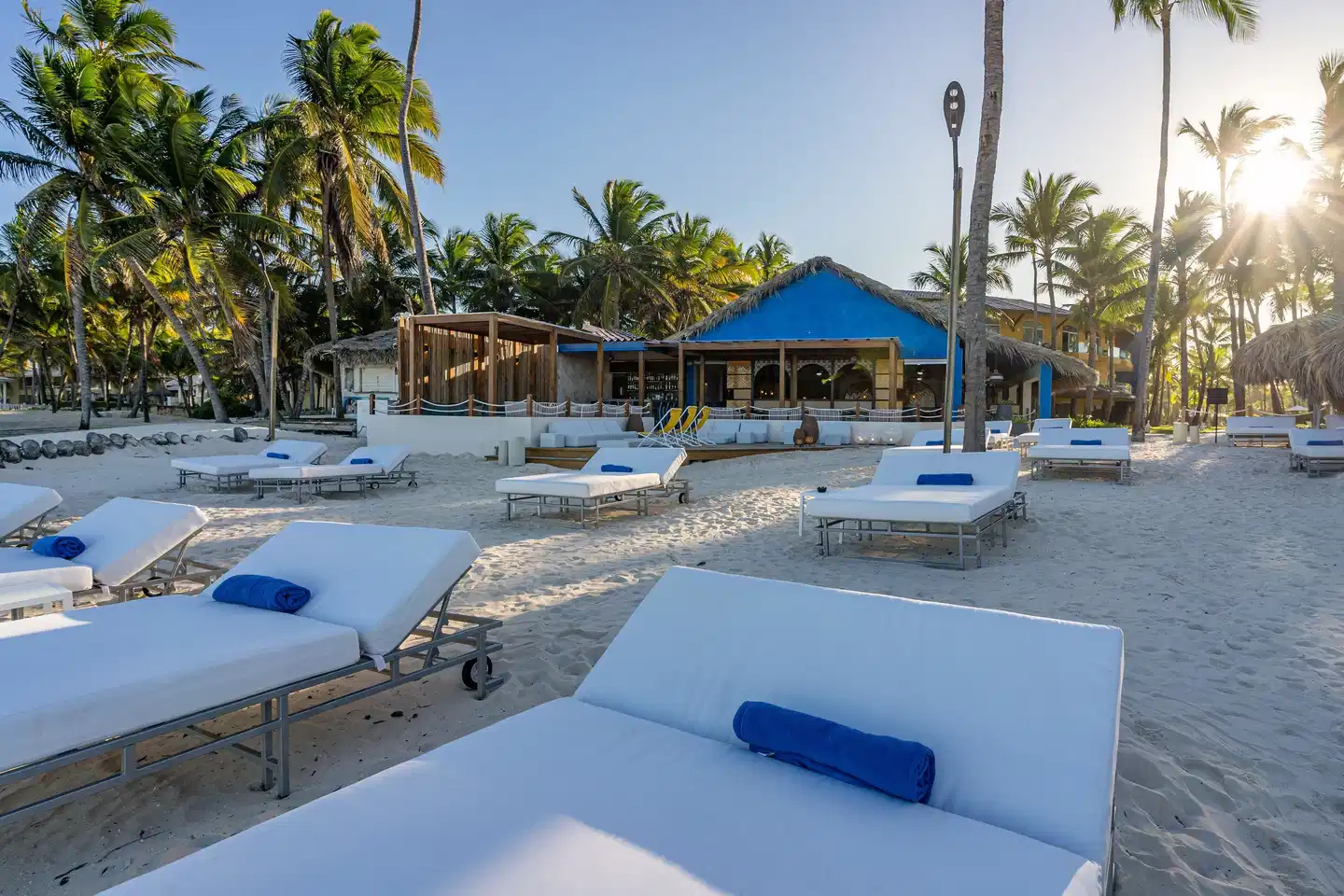 Tropical Deluxe Princess BEACH