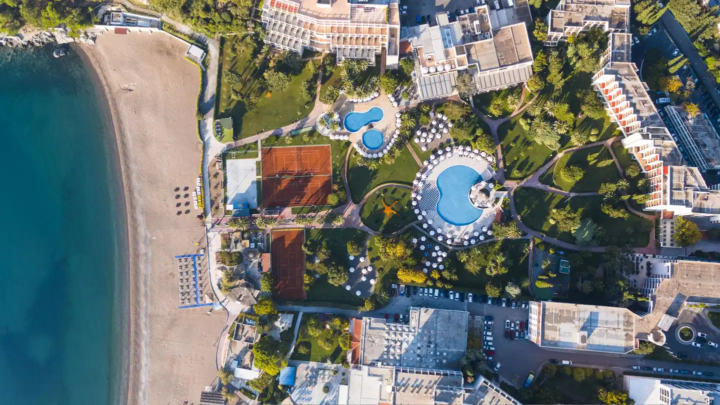 Iberostar Waves Bellevue AERIAL