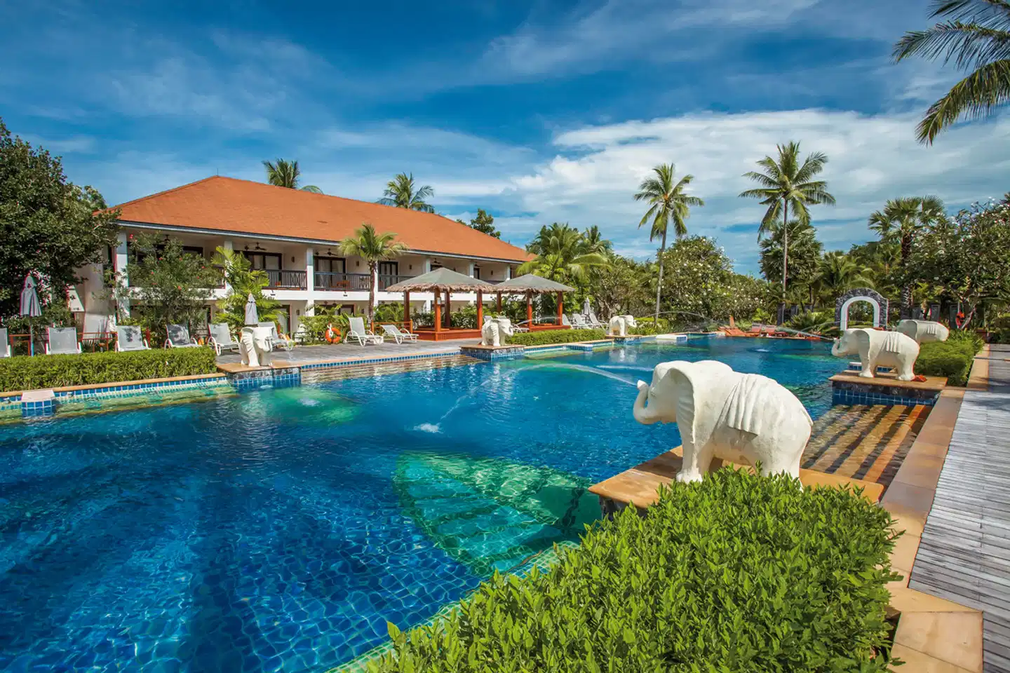 Bandara Spa Resort & Pool Villas, Samui POOL