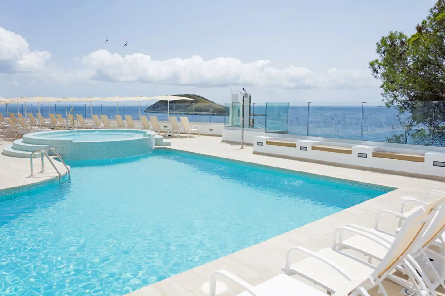 HSM Sandalo Beach Pool