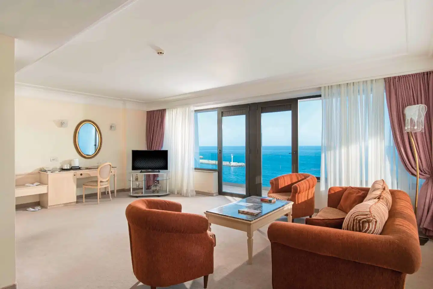 The Palace Hotel ACCOMMODATION