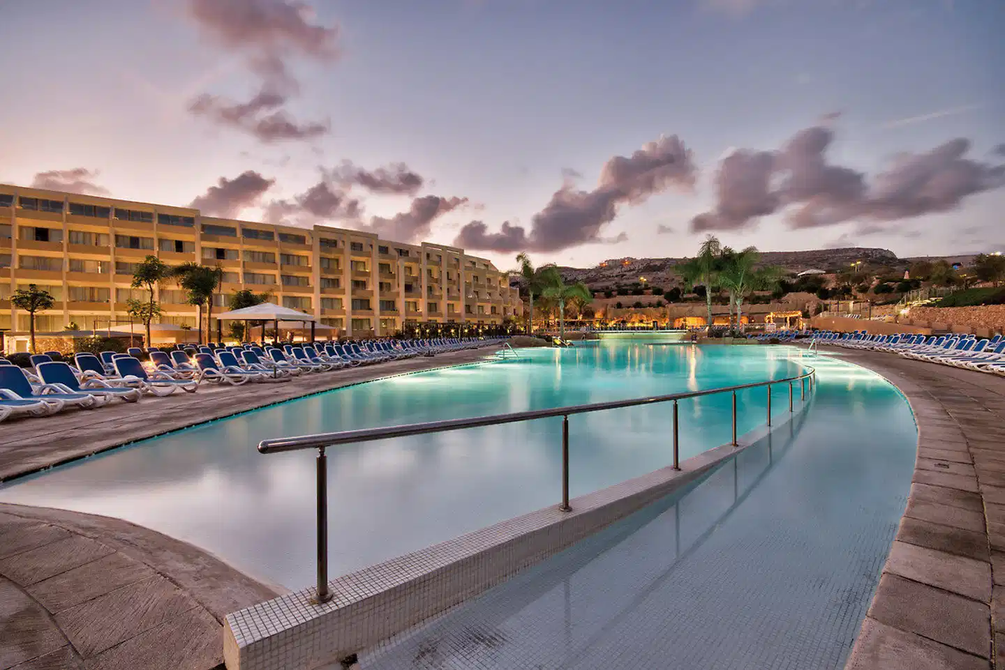 db Seabank Resort & Spa POOL