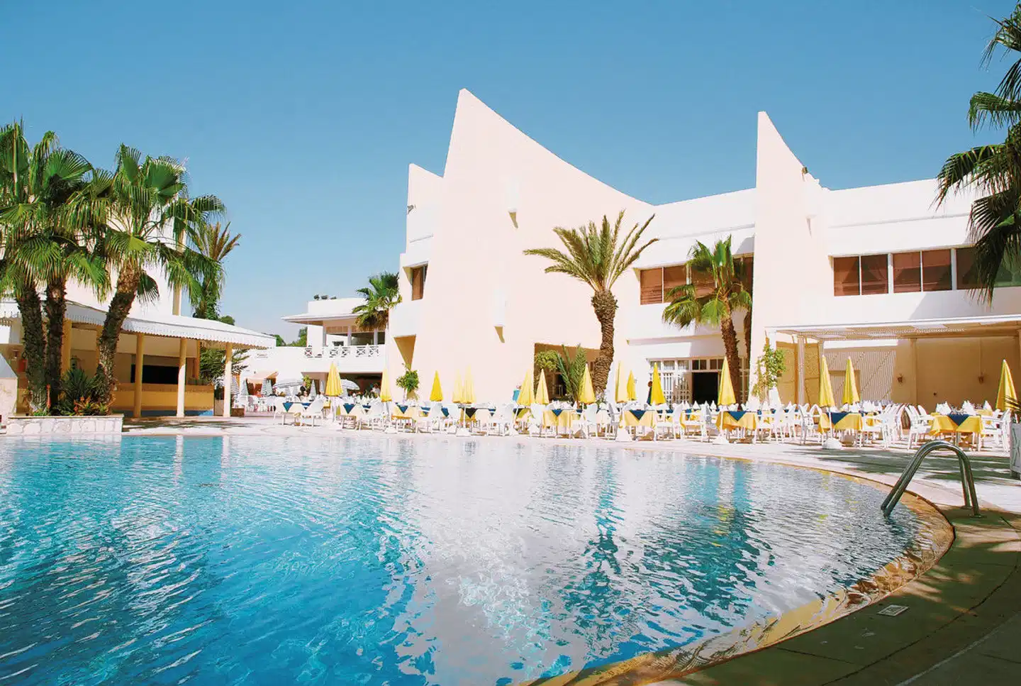 Dunes dOr Ocean Club POOL