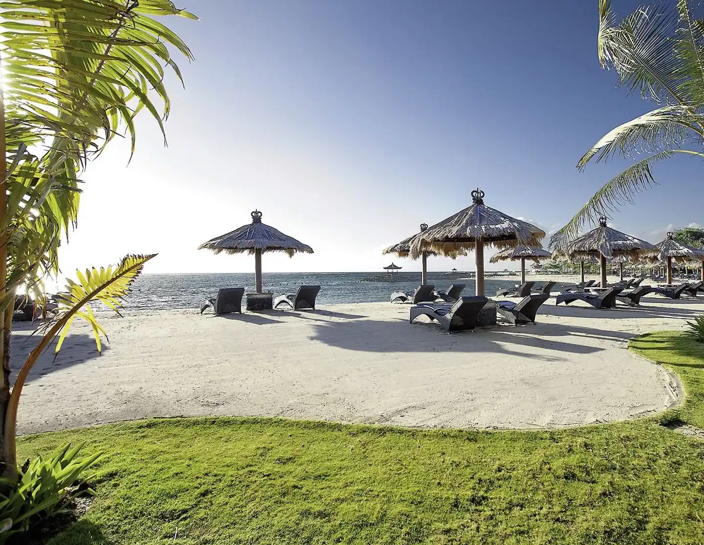 Bali Tropic Resort & Spa BEACH