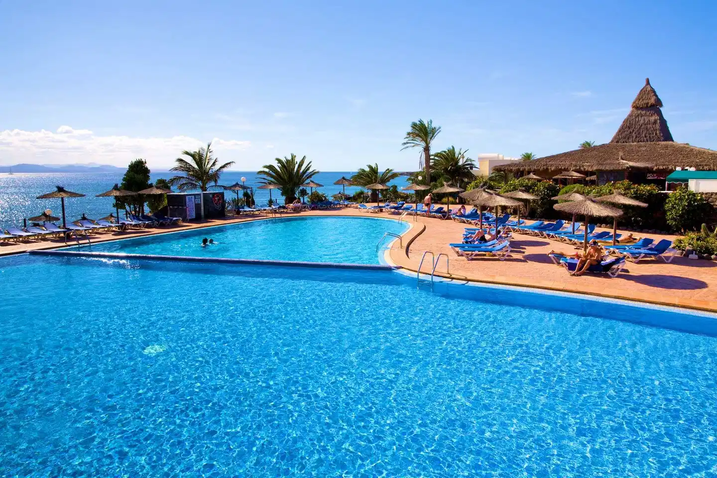 SBH Royal Monica POOL