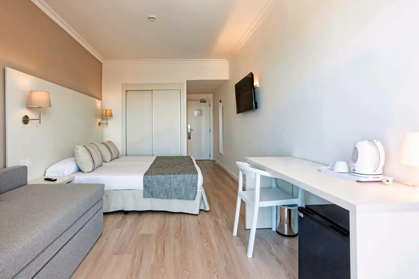 Minura Sur Menorca ACCOMMODATION