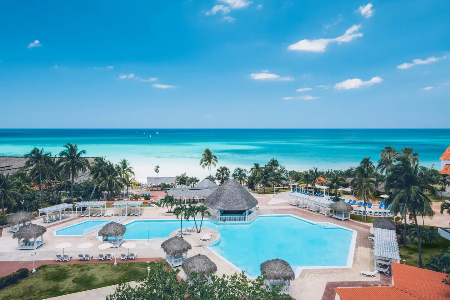 Bella Costa POOL