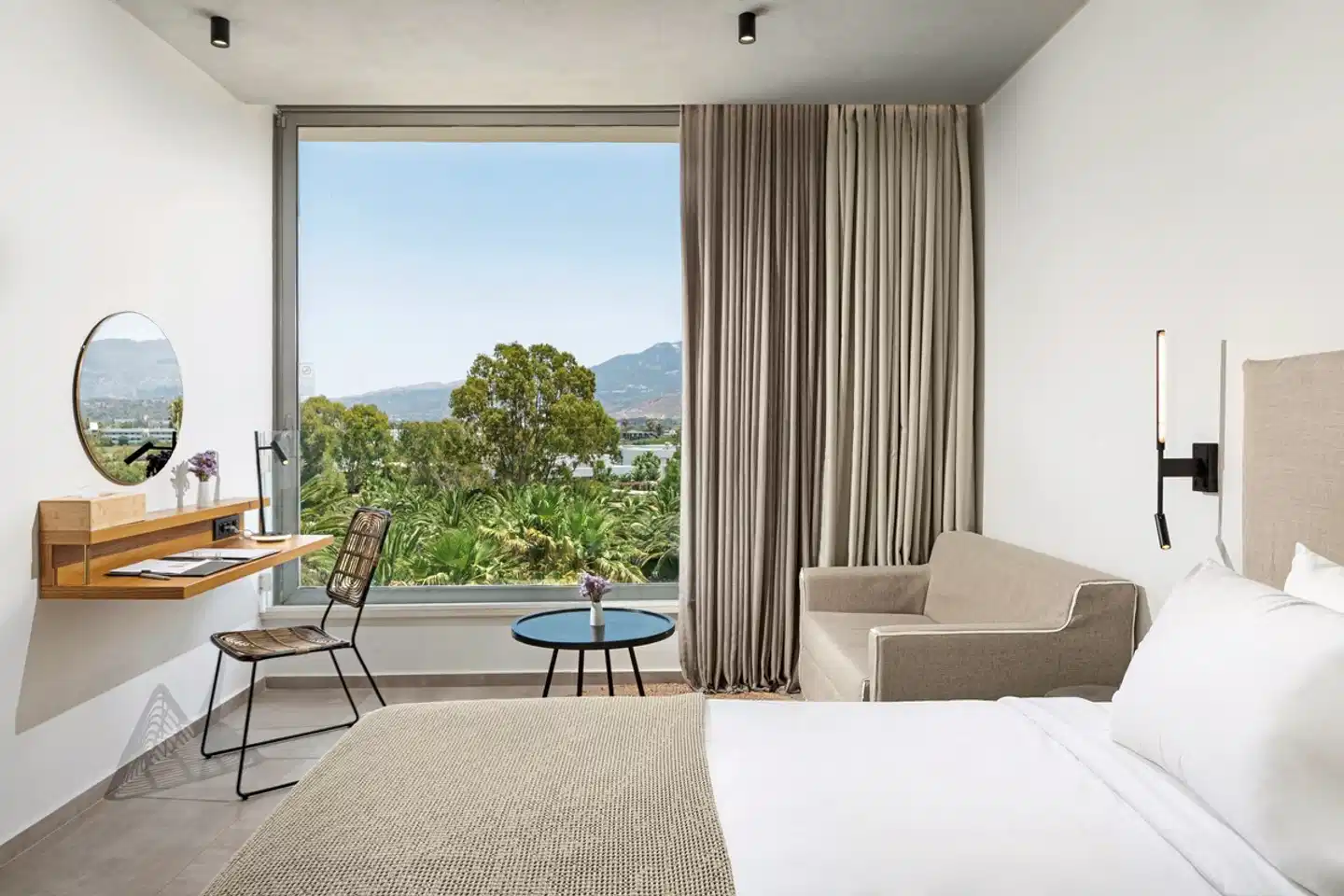 Caravia Beach Hotel ACCOMMODATION