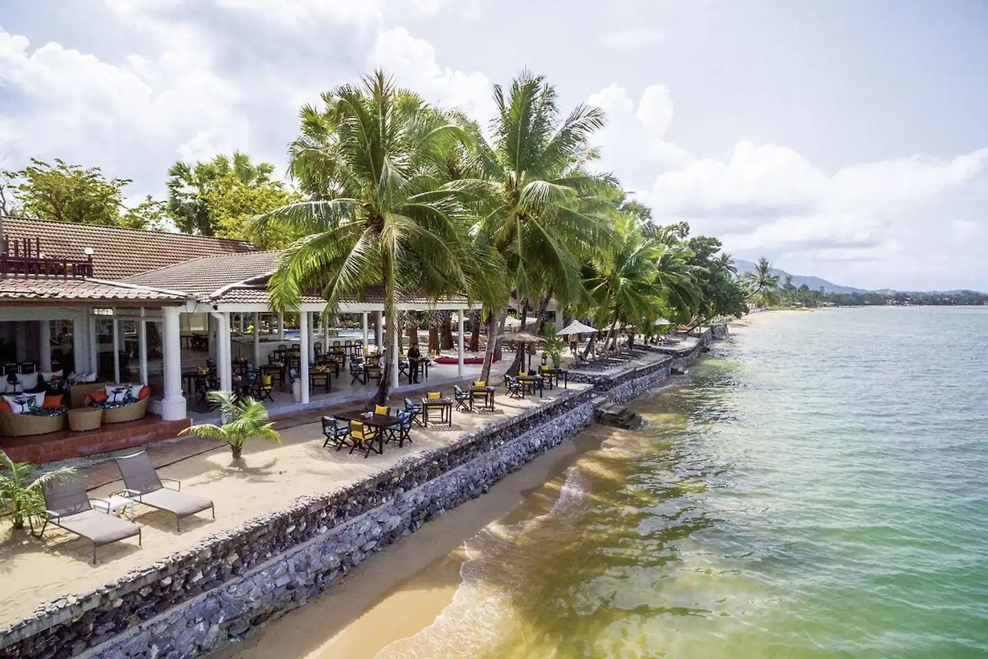 Paradise Beach Resort BEACH
