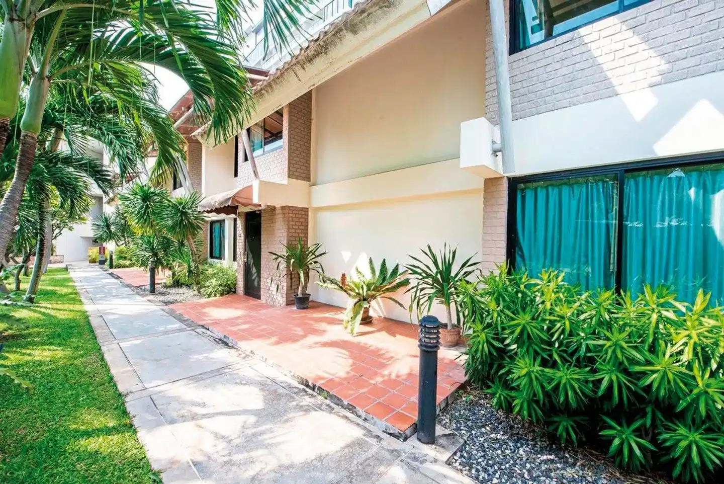 Hotel Tropicana Pattaya Aussenansicht