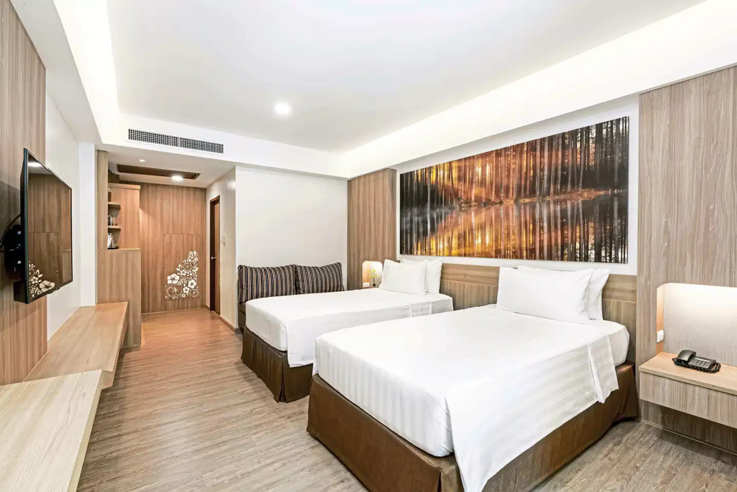 Chaba Cabana Beach Resort ACCOMMODATION