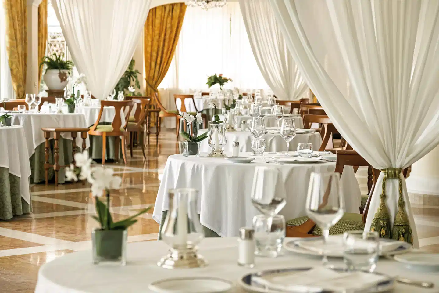Excelsior Belvedere Hotel & Spa RESTAURANT