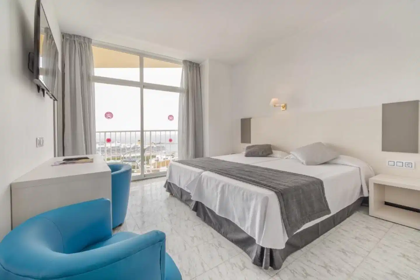 Amic Horizonte ACCOMMODATION