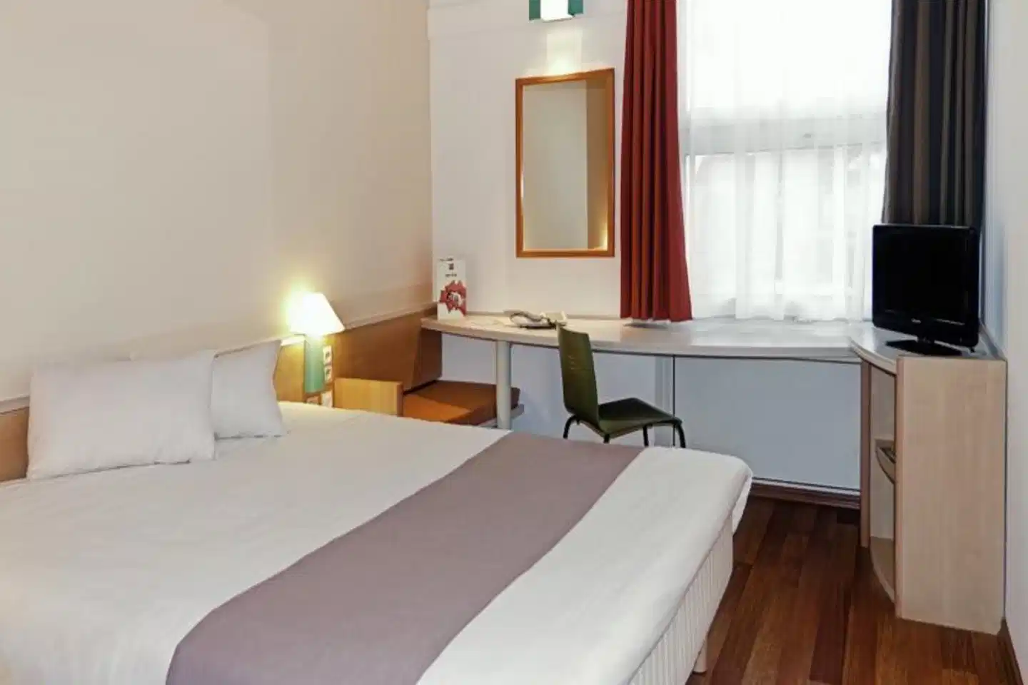 B&B HOTEL München-Schwabing Wohnbeispiel
