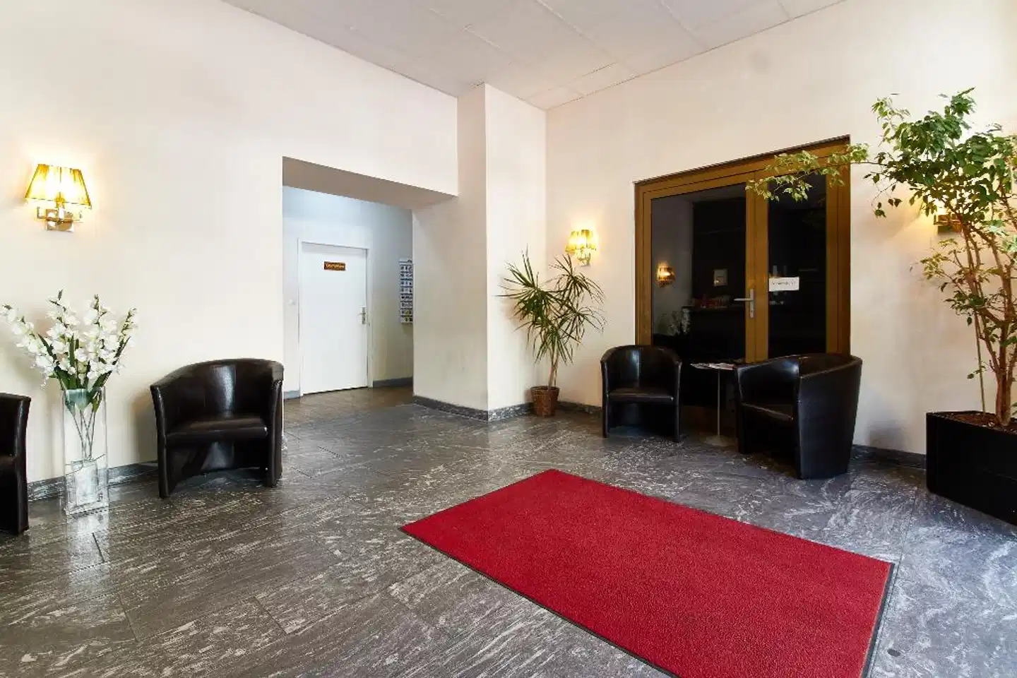 Europa City Lobby
