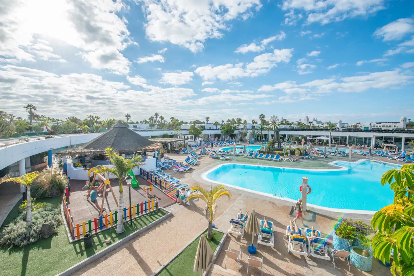 Relaxia Lanzasur Pool