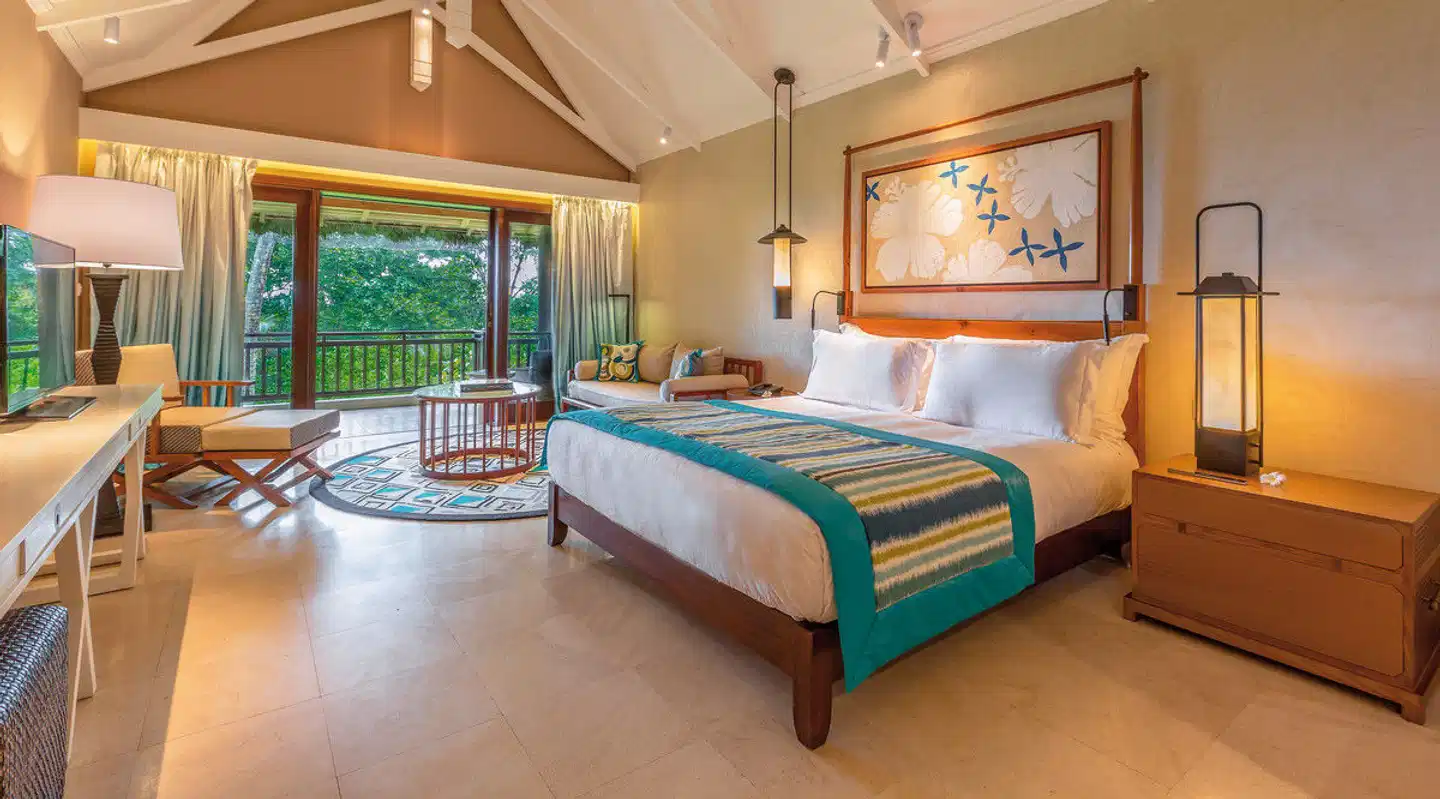 Constance Lemuria ACCOMMODATION