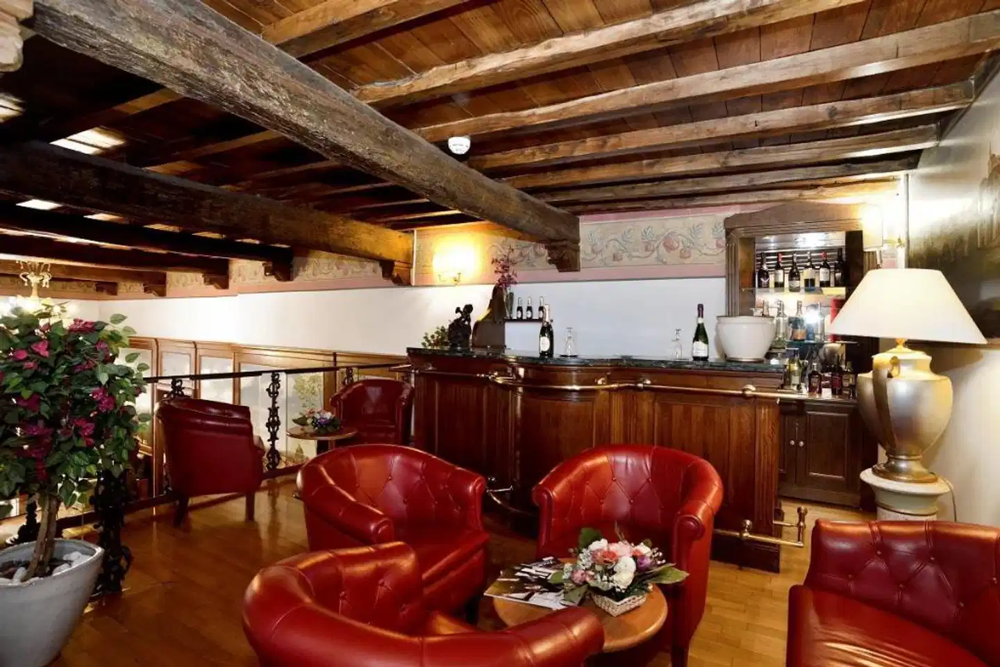 Hotel Pantheon Bar