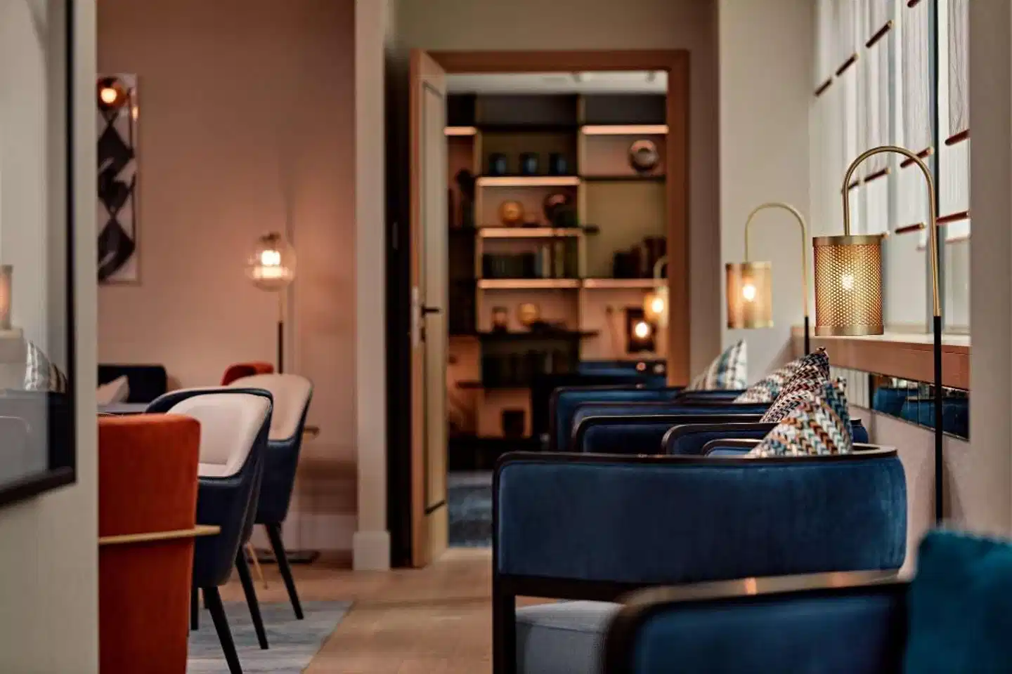 Hilton Vienna Lobby