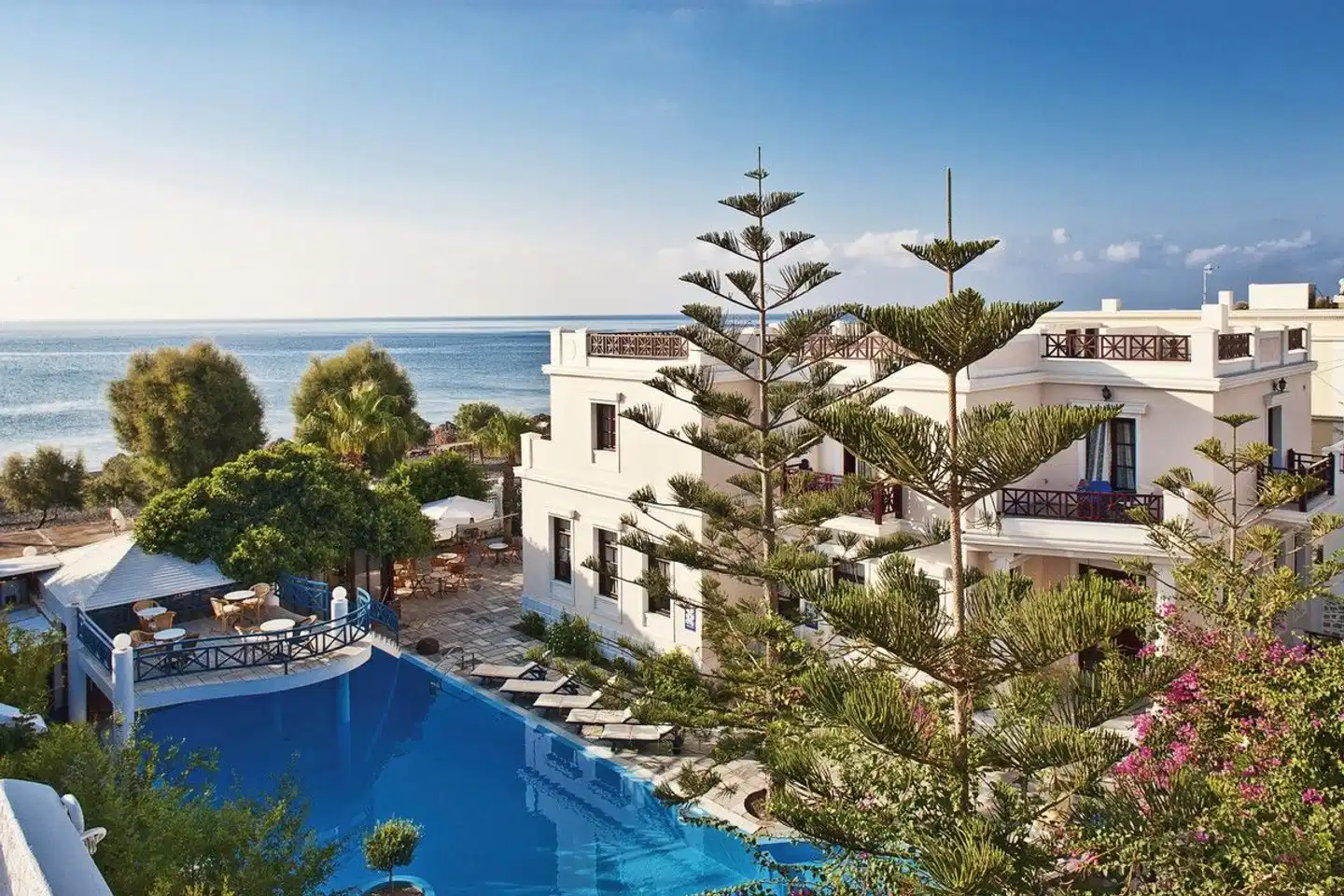 Veggera Hotel POOL