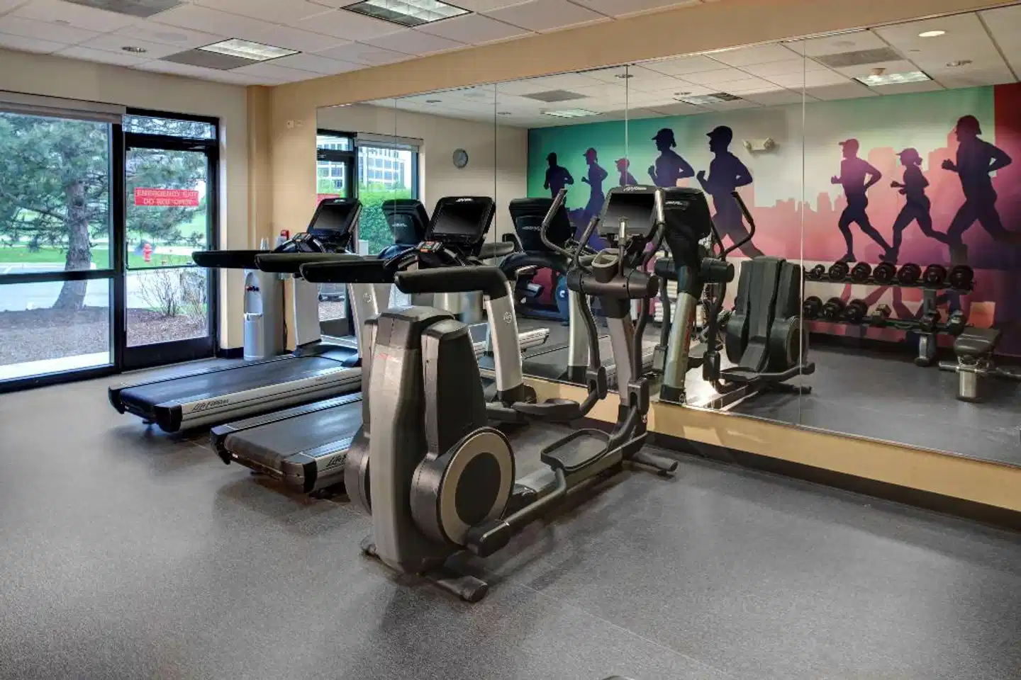Hyatt Place Tampa Busch Gardens Sport und Entertainment