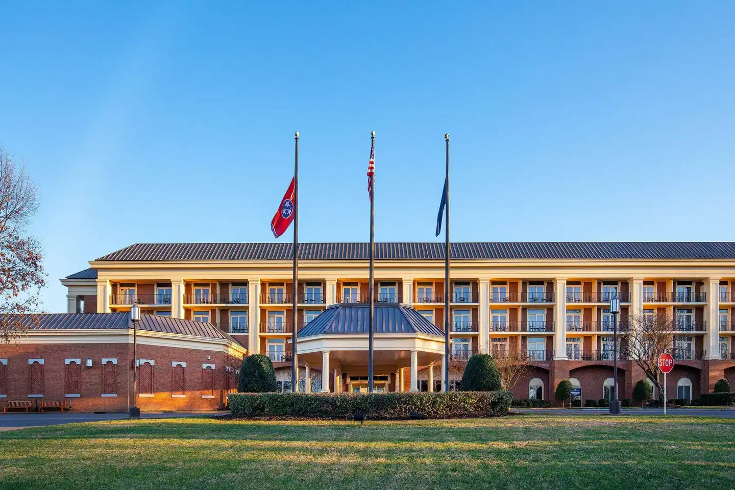 Sheraton Music City Hotel Aussenansicht