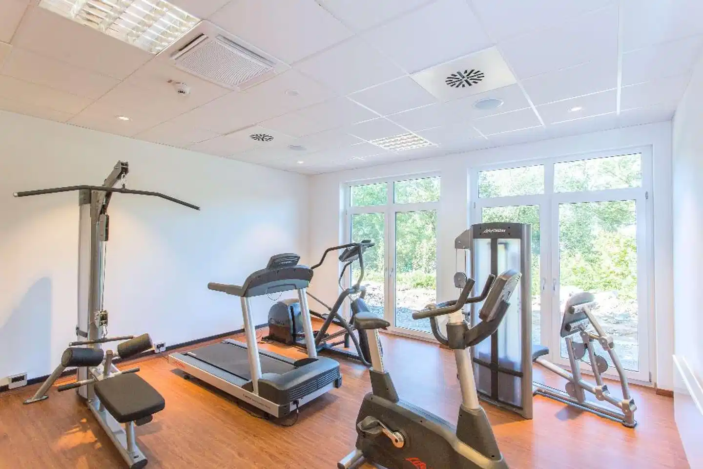 Best Western Queens Pforzheim-Niefern Sport und Entertainment