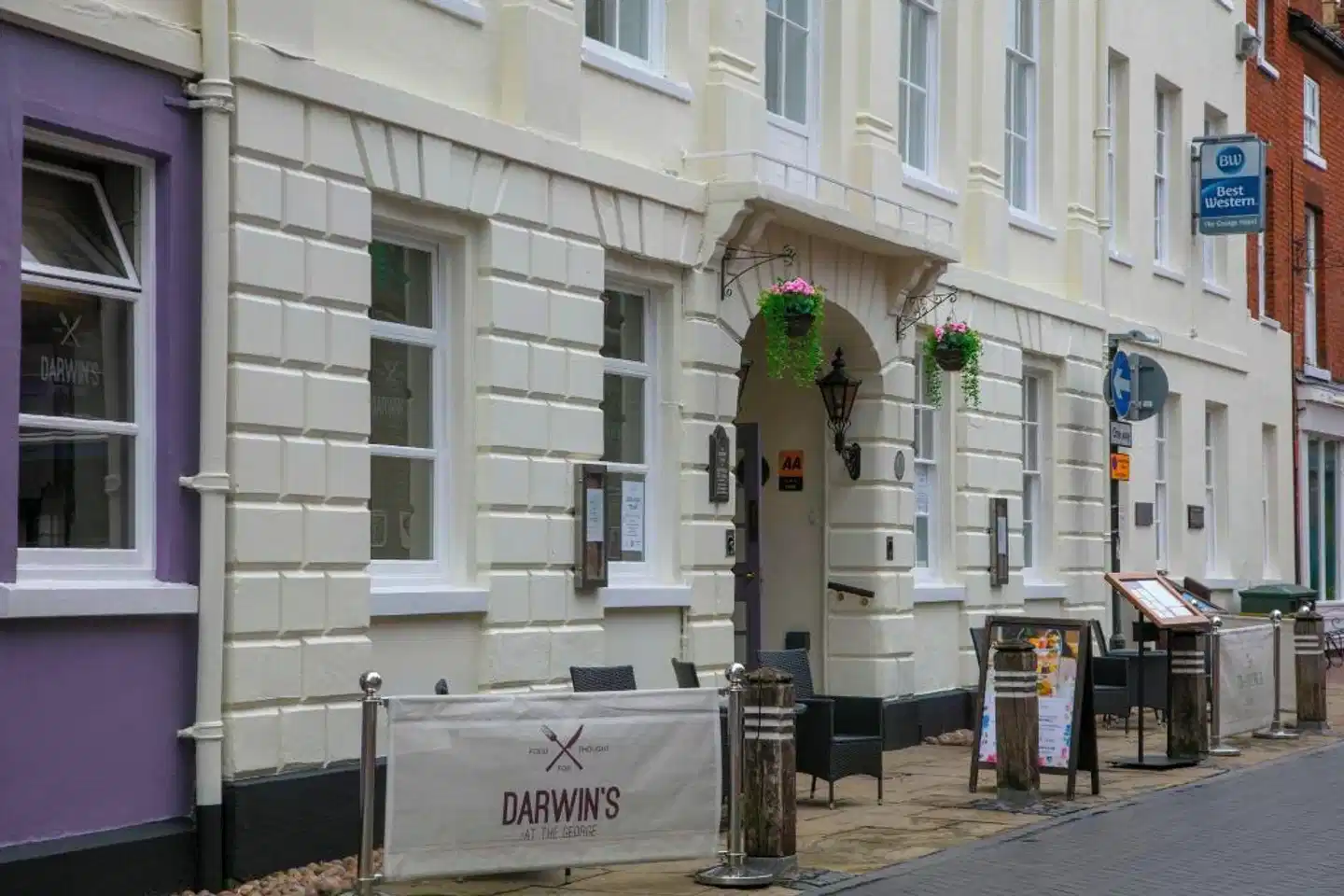 The George Hotel Aussenansicht