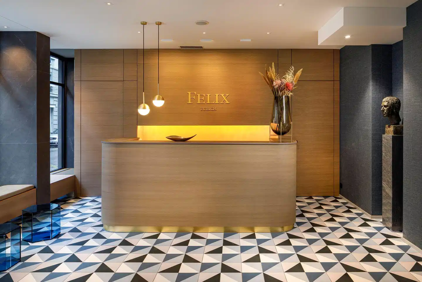 Hotel Felix Lobby