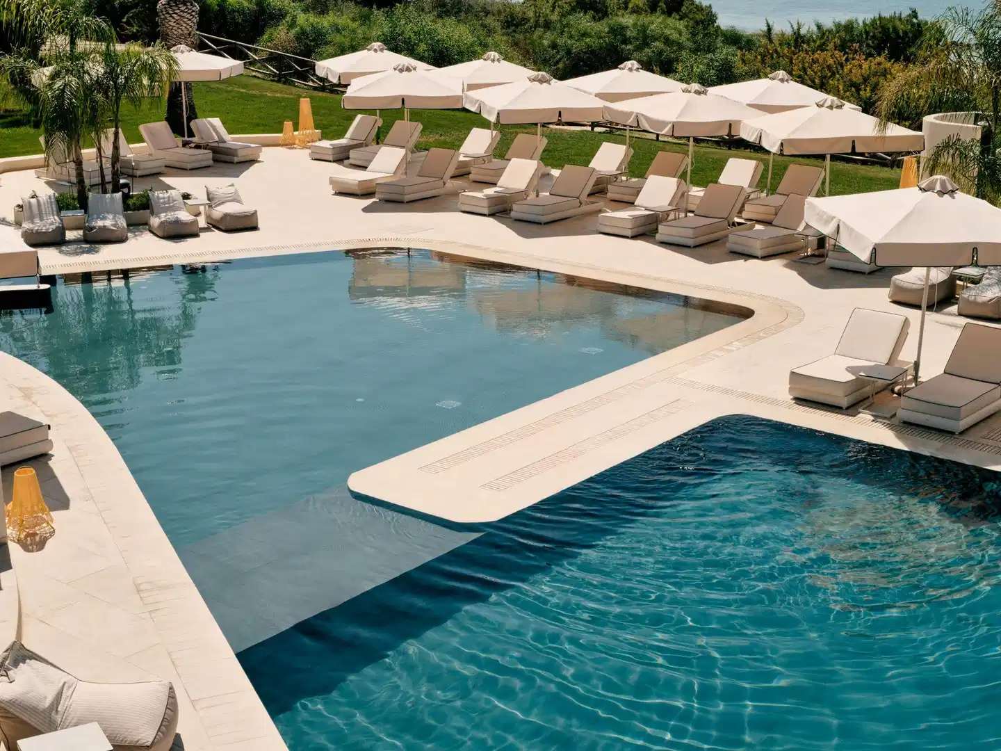 Mangia's Torre del Barone Resort POOL