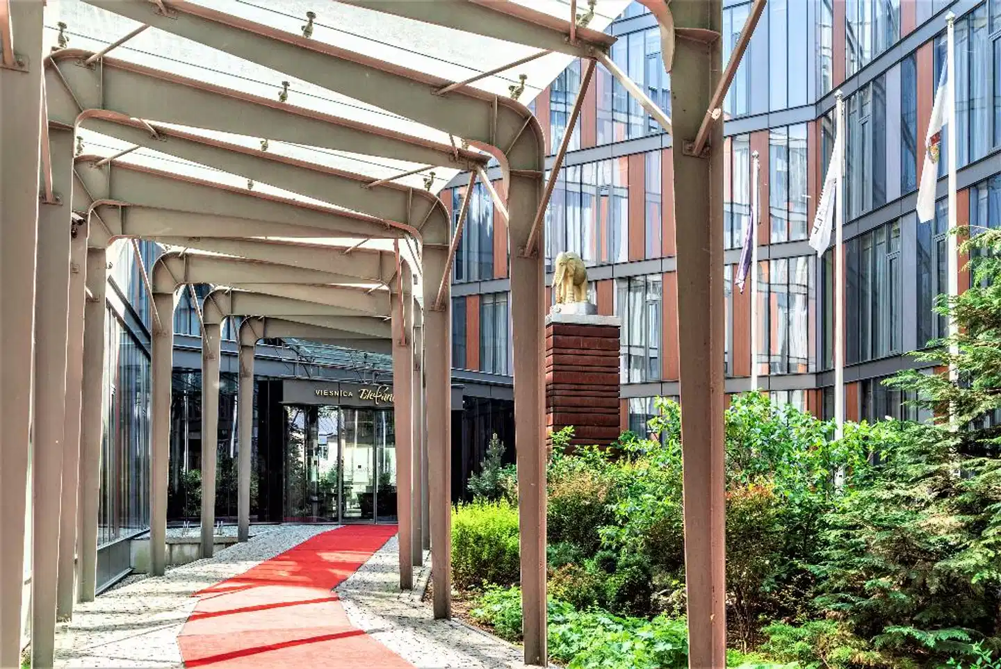 Rixwell Elefant Hotel Aussenansicht