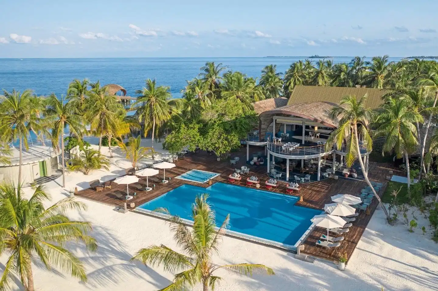 Outrigger Maldives Maafushivaru Resort OUTDOOR