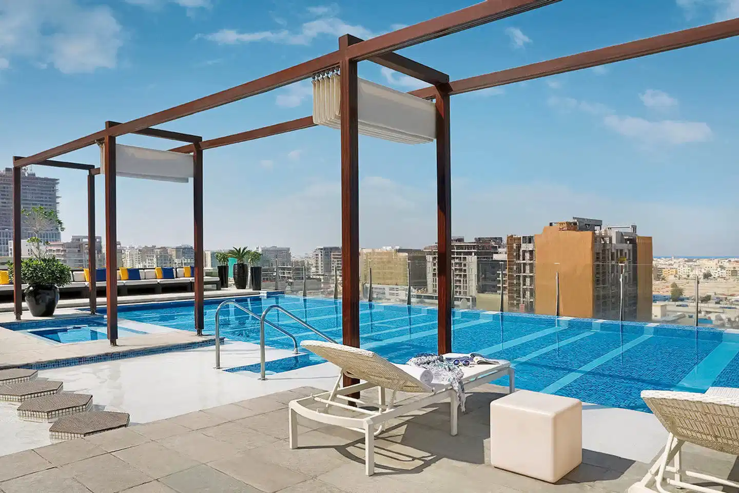 voco Dubai TERRACE