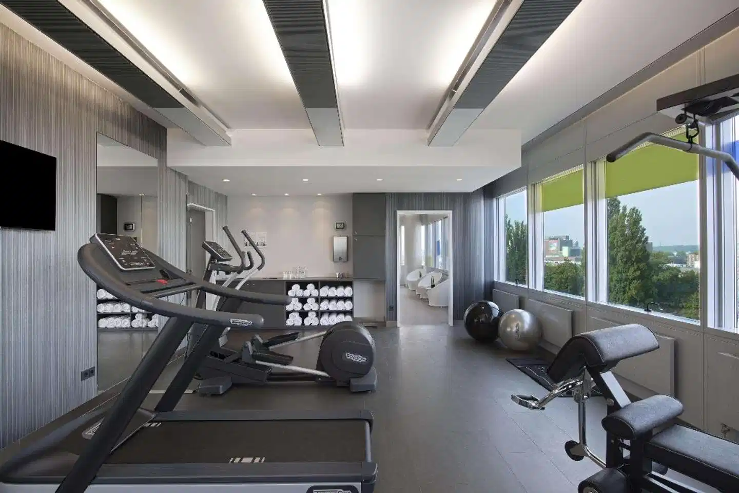 INNSIDE Düsseldorf Hafen Sport und Entertainment