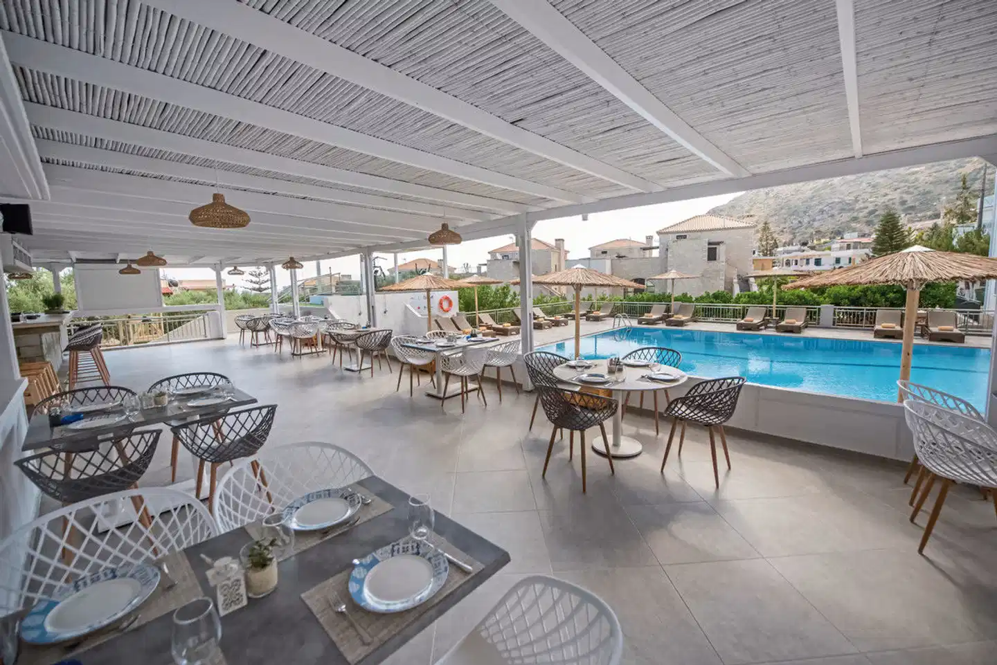 Mitos Village RESTAURANT